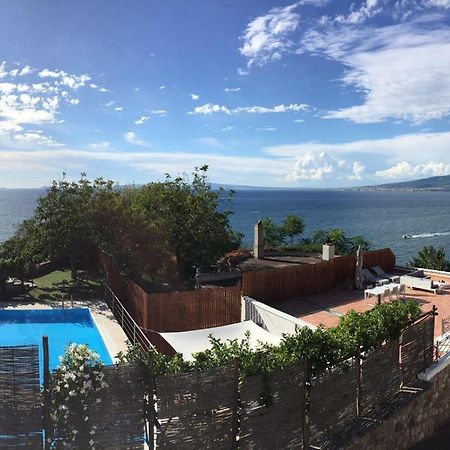 Villa Bikini On Sorrento Coast วีโกเอเกวนเซ ภายนอก รูปภาพ