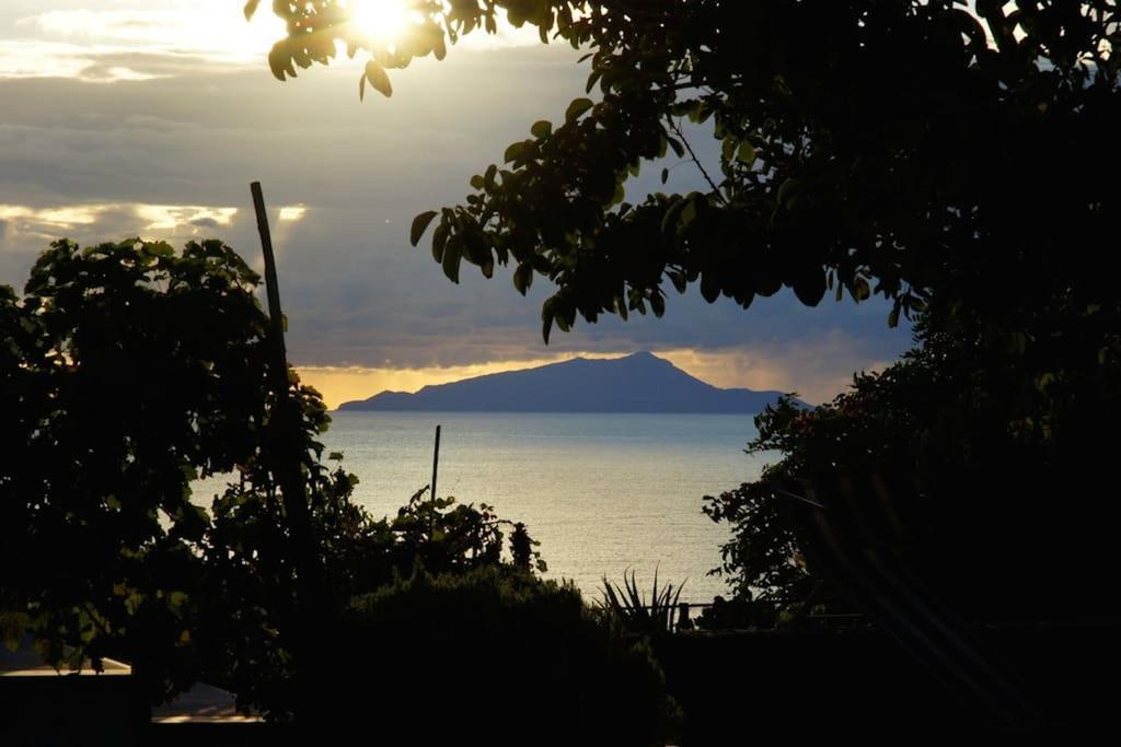 Villa Bikini On Sorrento Coast วีโกเอเกวนเซ ภายนอก รูปภาพ