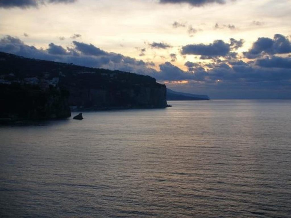 Villa Bikini On Sorrento Coast วีโกเอเกวนเซ ภายนอก รูปภาพ