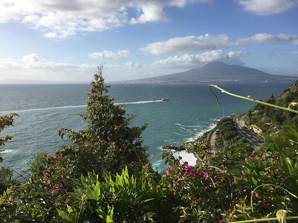 Villa Bikini On Sorrento Coast วีโกเอเกวนเซ ภายนอก รูปภาพ
